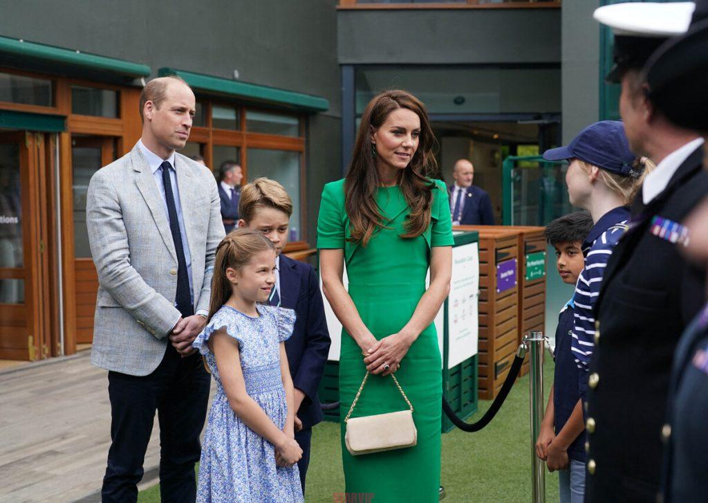 “Kate Middleton à Wimbledon une robe verte signée Roland Mouret