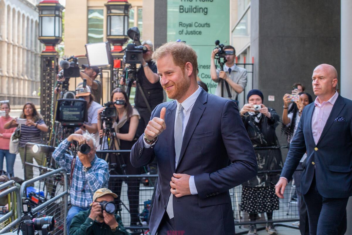 « Les princesses Eugenie et Beatrice : les seules à soutenir le prince Harry après son départ de la famille royale »