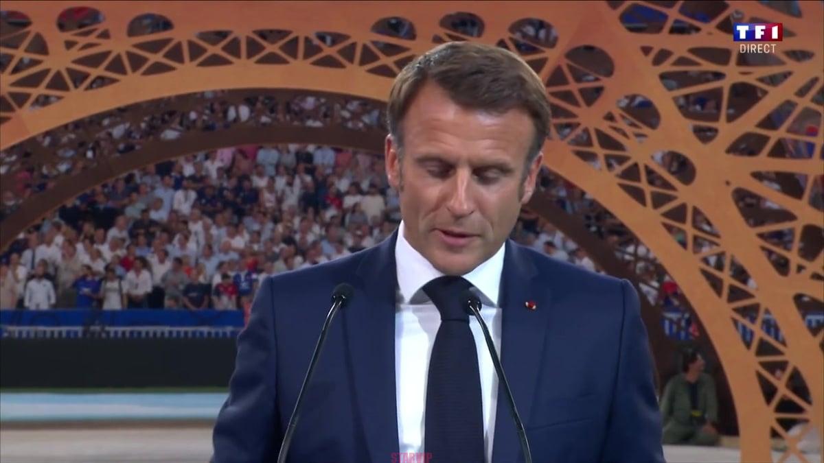 Emmanuel Macron chahuté lors de son discours à la Coupe du monde de rugby