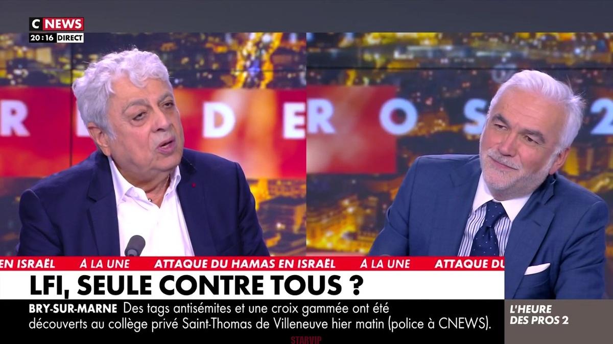 Enrico Macias en roue libre : ses propos secouent Pascal Praud !