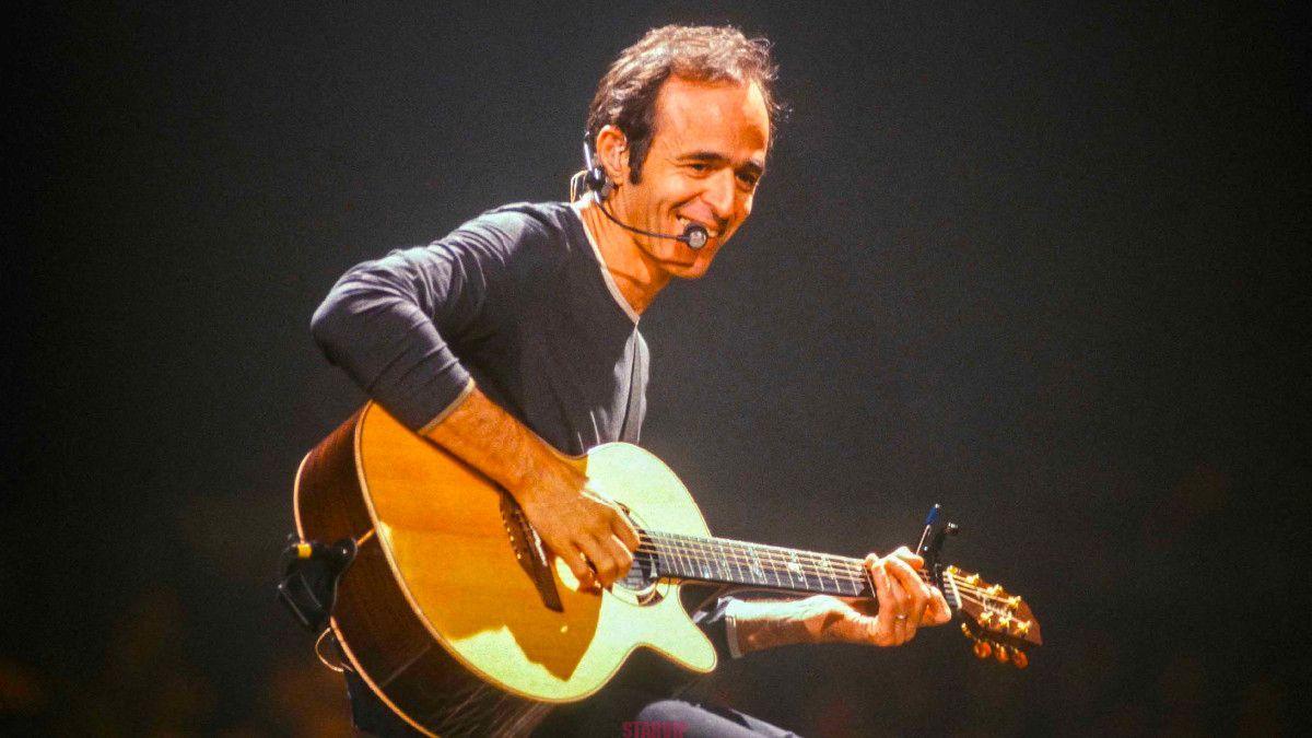 Les généreux cadeaux de Jean-Jacques Goldman à Michael Jones : une maison, une moto et une guitare !