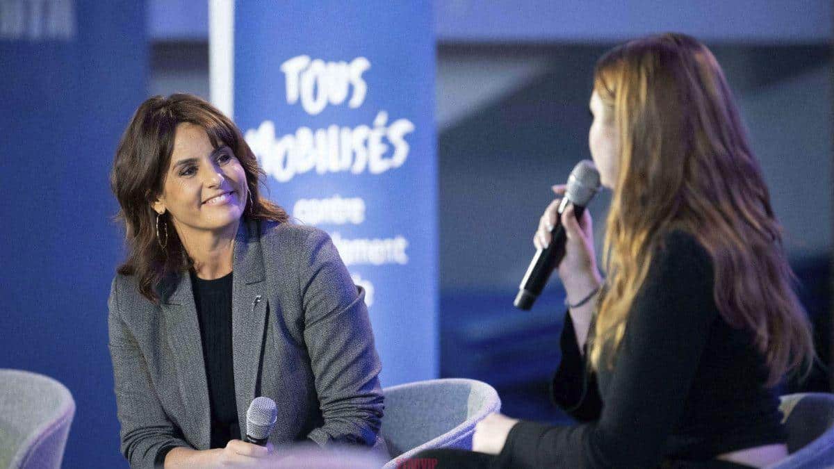 Faustine Bollaert répond à une téléspectatrice critique : la guerre est déclarée !