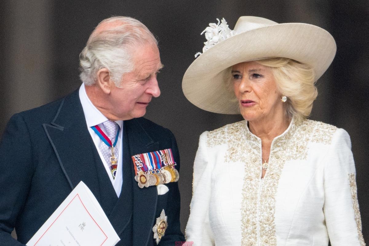 Le roi Charles III et la famille royale britannique : tensions et retrouvailles à Balmoral