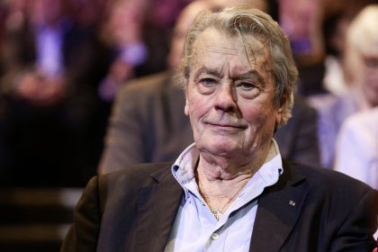 Alain Delon : le geste poignant de réconciliation de ses enfants