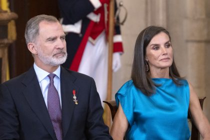 Drame royal en Espagne : Letizia et Felipe en deuil lors de leurs vacances secouées