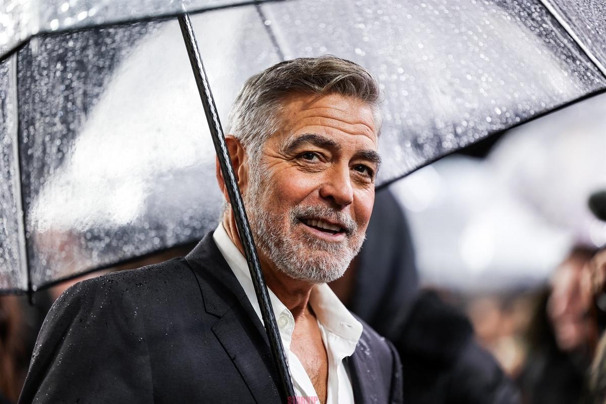 George Clooney perd ses nerfs en interview, la réaction de Brad Pitt surprenante