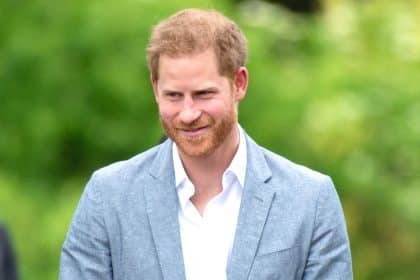 Le prince Harry de retour en Angleterre : un retour aux sources tumultueux