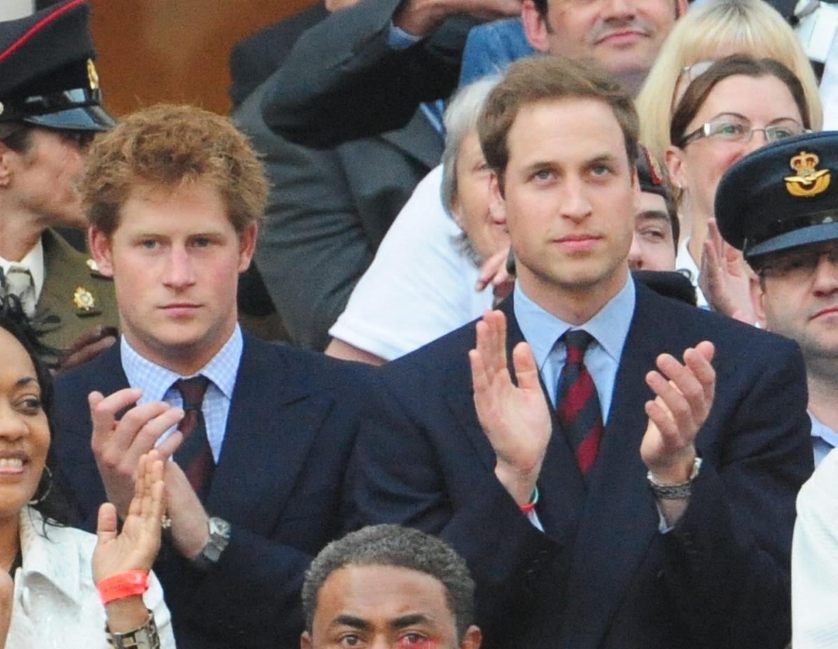 William et Harry : une réconciliation impossible ? Découvrez les détails des retrouvailles aux obsèques de leur oncle