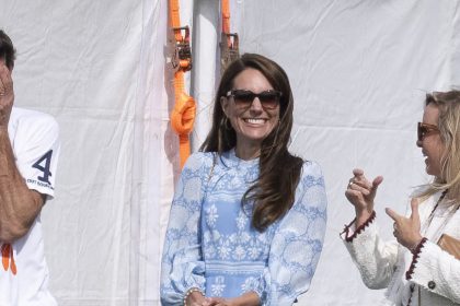 Rencontre émouvante entre Kate Middleton et une jeune photographe atteinte d’un cancer