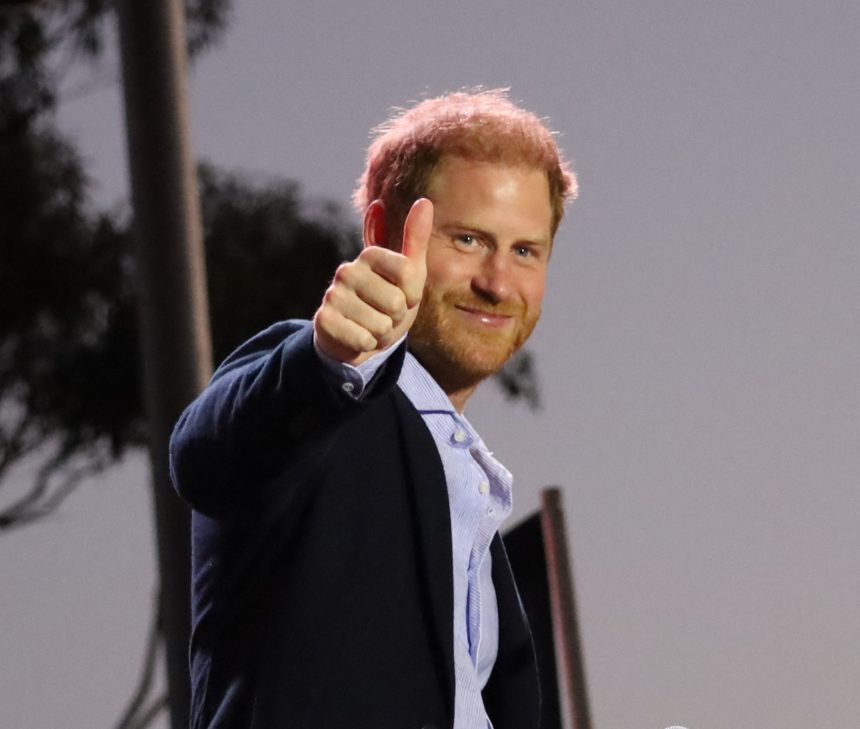 Le prince Harry devient surfeur pro en Californie : les détails de sa nouvelle passion !